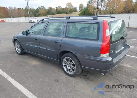 2007 Volvo V70 2.4 z USA, uszkodzony, nr VIN YV1SW612272626930